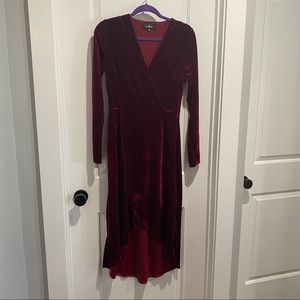 Lulus long sleeve burgundy velvet midi dress